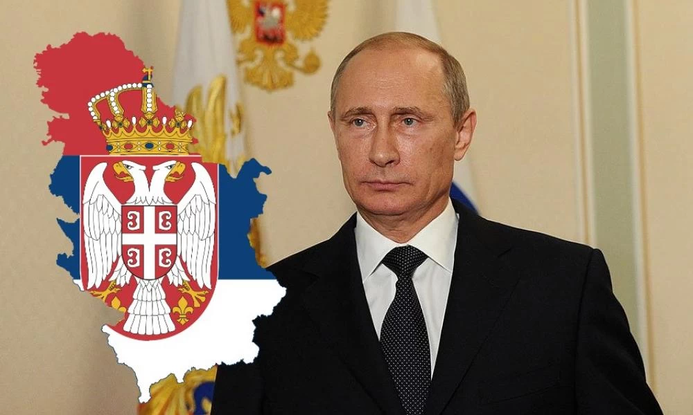 Σε "συναγερμό" η Μόσχα στα Βαλκάνια: ”Δεν θα αφήσουμε τον Μπάιντεν να σπάσει τη ραχοκοκαλιά των Σέρβων!”